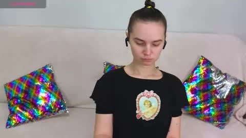 Ellie online show from 10-26-25, 10:54