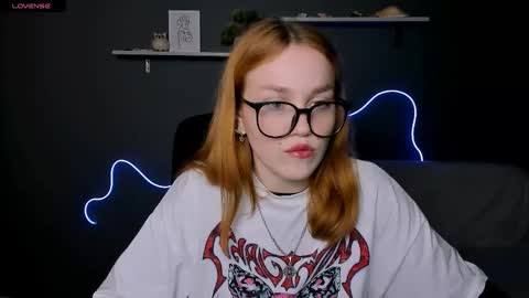 Ellie online show from 09-10-25, 07:25