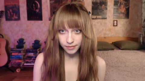 ellie_friendly online show from 05-09-26, 12:27