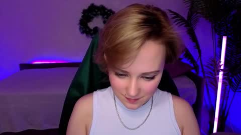 Ellie online show from 01-12-26, 08:41