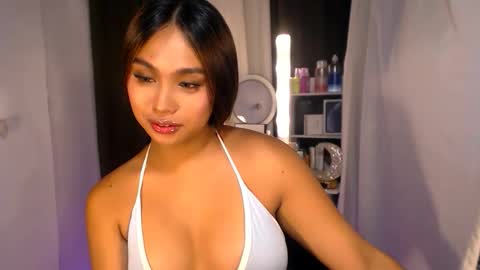 ellie online show from 05-08-26, 06:24