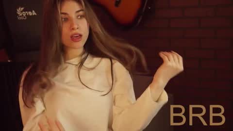 elliecutes online show from 02-26-25, 08:26