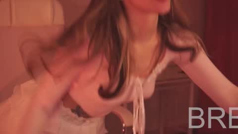 elliecutes online show from 03-11-25, 04:43