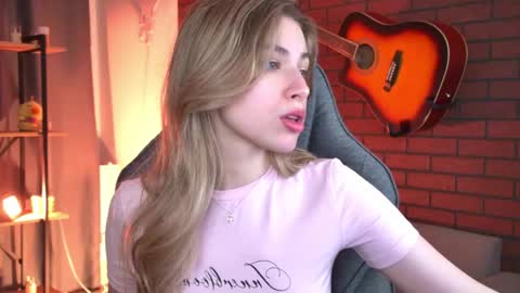 elliecutes online show from 05-02-26, 09:03