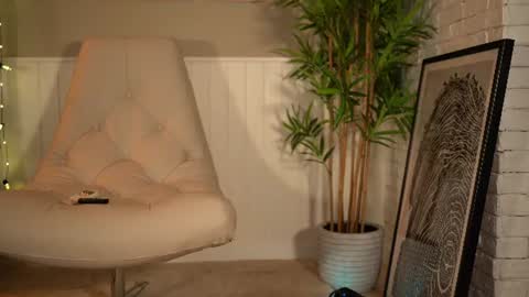 EllieJules online show from 07-30-26, 04:44