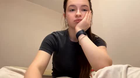 Ellie online show from 01-07-26, 08:22