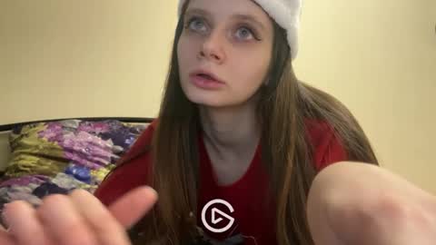 Snapshot of elliewalkersdreamgirl chatting on 12-25-24, 09:11 Effie1818 online show from 12-25-24, 09:11