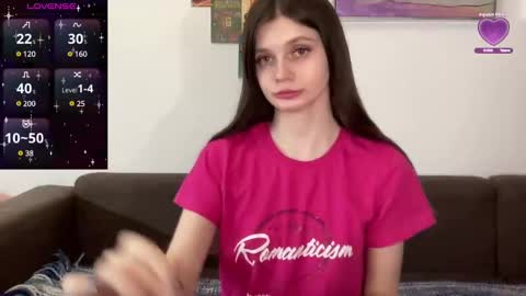 Snapshot of elliewalkersdreamgirl chatting on 03-05-25, 05:08 Effie1818 online show from 03-05-25, 05:08