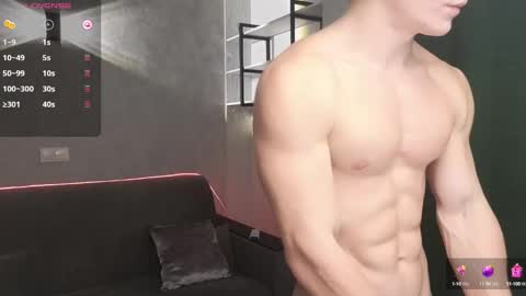 elliot_muscle04 online show from 02-16-25, 04:53