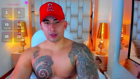 E L L I O T    V E L E Z online show from 09-17-25, 08:32