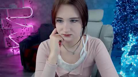 Snapshot of ellisjoy chatting on 01-13-26, 02:33 Ellis online show from 01-13-26, 02:33