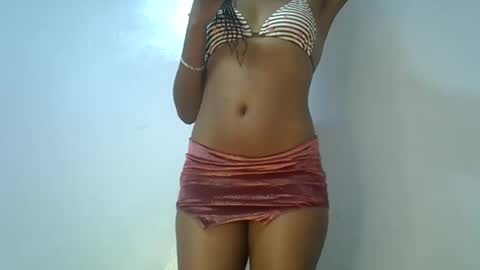 Snapshot of elllanna chatting on 03-12-25, 02:01 elllanna online show from 03-12-25, 02:01