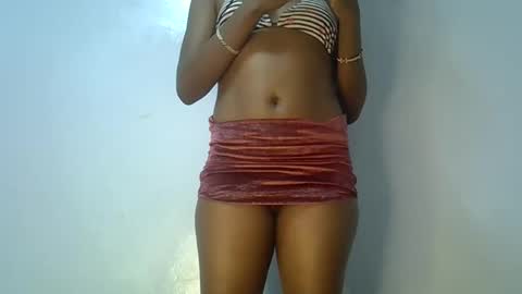 Snapshot of elllanna chatting on 03-12-25, 10:28 elllanna online show from 03-12-25, 10:28