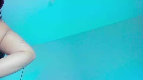 Ellope online show from 10-14-25, 03:07