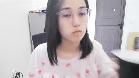 ellsa9x online show from 10-13-25, 02:22