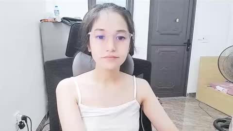 ellsa9x online show from 10-15-25, 02:22