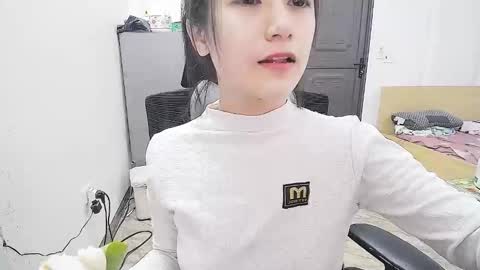 ellsa9x online show from 12-23-25, 02:20