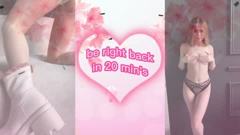 Snapshot of elly_ary chatting on 01-08-25, 09:23 elly_ary online show from 01-08-25, 09:23