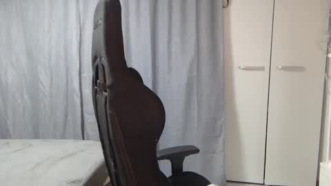 Snapshot of elly_denise chatting on 02-27-26, 05:46 Denise online show from 02-27-26, 05:46