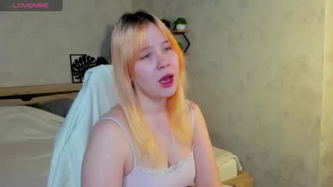 ellya_castro online show from 03-20-26, 12:48