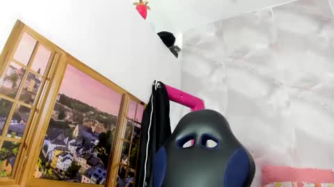 Snapshot of ellybloom chatting on 05-05-26, 02:03 ellybloom online show from 05-05-26, 02:03