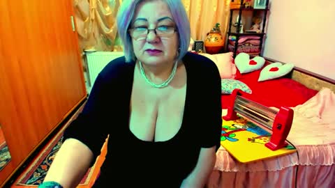 ellyhot53 online show from 01-02-25, 02:46