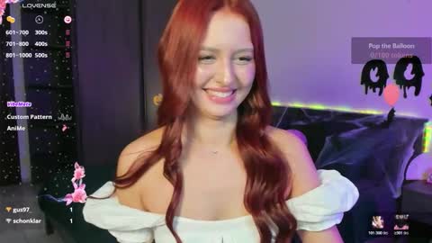 EllyPeach online show from 10-20-25, 02:28