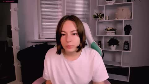 elma_lily online show from 10-16-25, 05:19