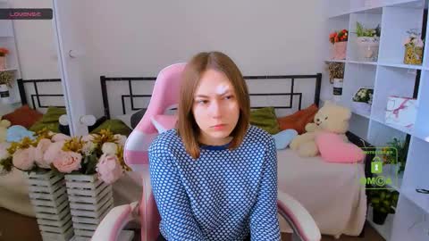 elma_lily online show from 02-03-26, 07:46