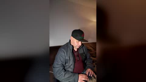 elmario24 online show from 01-10-26, 09:33