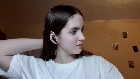 Kate online show from 02-25-26, 02:27