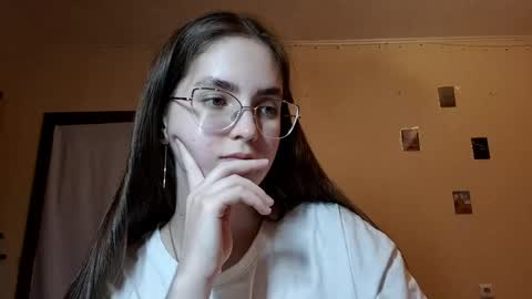 Kate online show from 05-01-26, 03:27