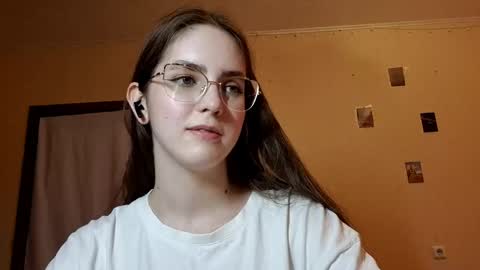 Kate online show from 05-04-26, 02:24