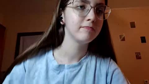 Kate online show from 05-08-26, 02:22