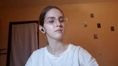 Kate online show from 06-18-26, 12:20