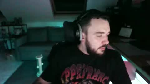 Elmo online show from 11-04-25, 09:03