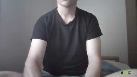 Snapshot of elmoro101 chatting on 09-21-25, 09:00 elmoro101 online show from 09-21-25, 09:00