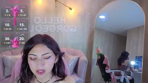 Elody  online show from 10-17-25, 12:52