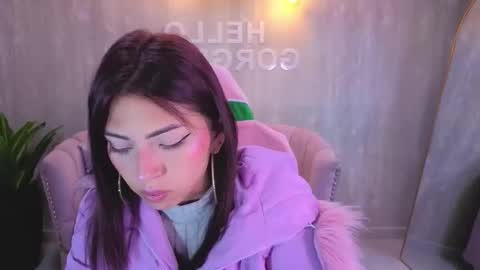 Elody  online show from 01-08-26, 03:20