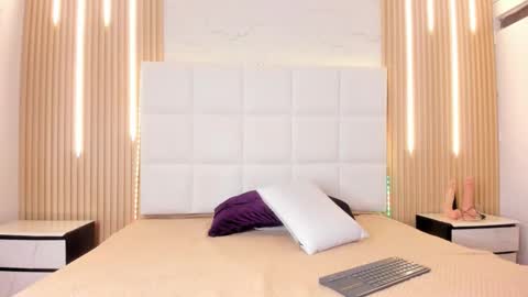 elody_rousse online show from 02-04-26, 12:22