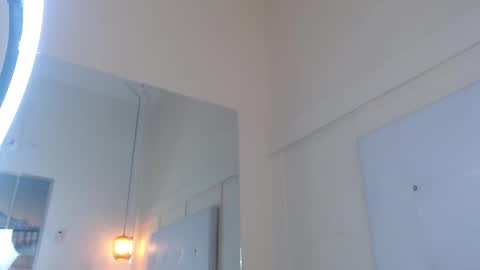 eloisa_ferrer_ online show from 12-13-24, 07:25