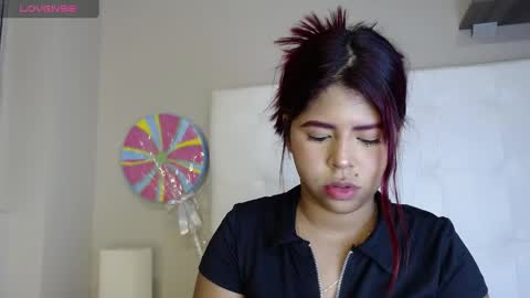 eloisa_ferrer_ online show from 01-15-25, 02:38