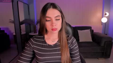 ELOISA OLIVERO online show from 10-11-25, 12:04