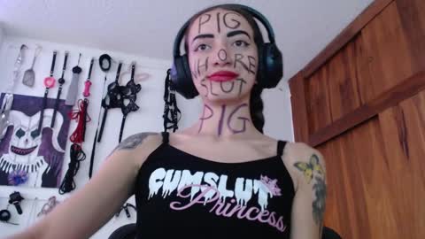 Snapshot of eloise_brown_ chatting on 01-07-25, 10:19 Chelsea Please help me to reach 100 thumbs up online show from 01-07-25, 10:19