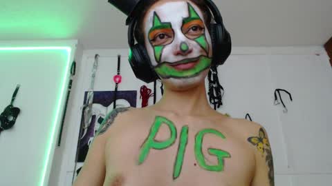 Snapshot of eloise_brown_ chatting on 02-01-25, 06:21 Chelsea Please help me to reach 100 thumbs up online show from 02-01-25, 06:21