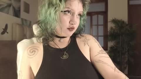 Eloise  . online show from 02-18-26, 08:38