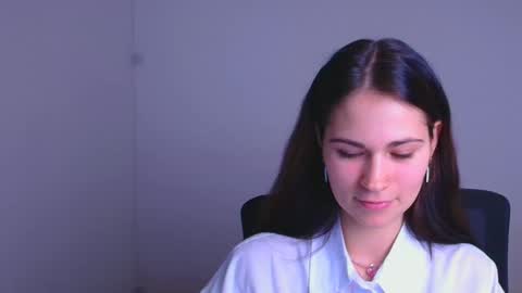 Elsa online show from 01-04-25, 07:23