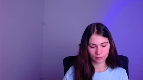 Elsa online show from 01-19-25, 07:47