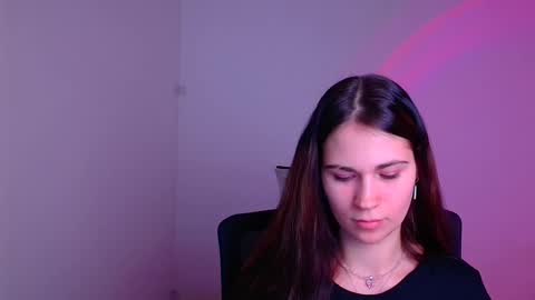 Elsa online show from 01-20-25, 07:46