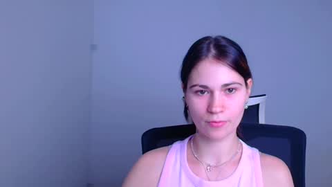 Elsa online show from 01-23-25, 07:18